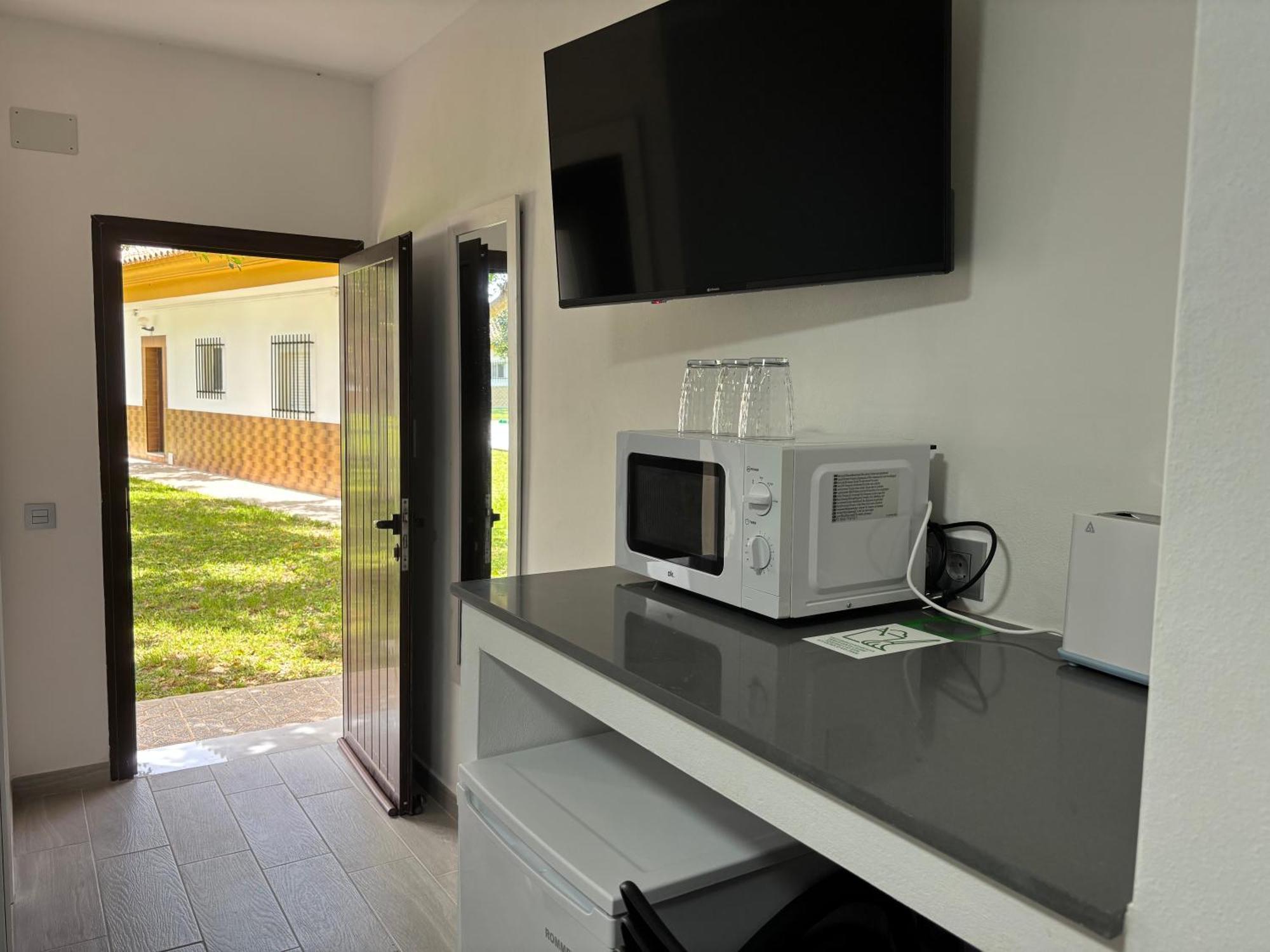 Hostal Los Mellizos Conil De La Frontera Exterior foto